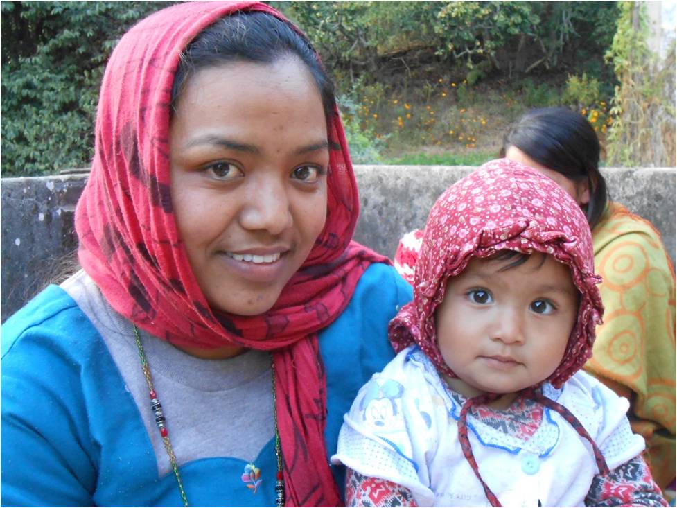 Ashma with her daughter